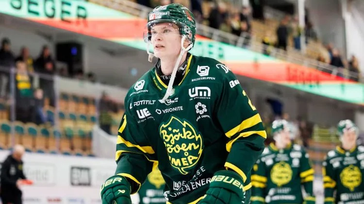 Osmanis pagarina līgumu ar SHL klubu, bet arī šo sezonu pavadīsAllsvenskan