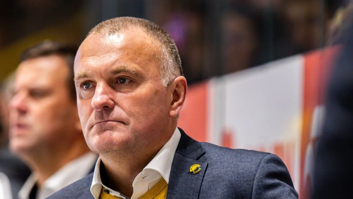IIHF Slavas zāles dalībnieks būs Jaka pārstāvētās komandas galvenais treneris