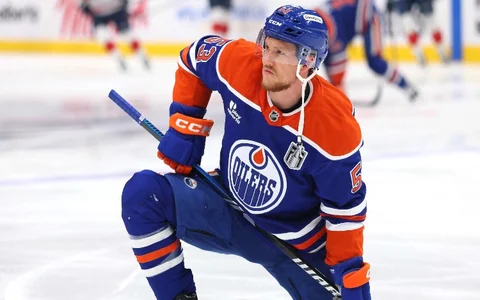1110 NHL spēles aizvadījušais uzbrucējs pārceļas uz Šveici