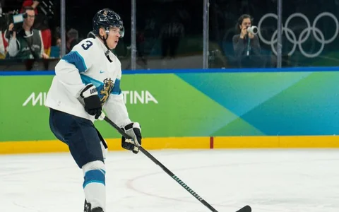 Gatavs spēlēt arī pēc OS bronzas: Latvijas pretiniecei Somijai būs titulēts NHL aizsargs