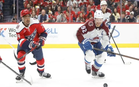 Agrajos mačos ″Avalanche″ un ″Jets″ uzvaru izcīnīšanai ar 60 minūtēm nepietiek