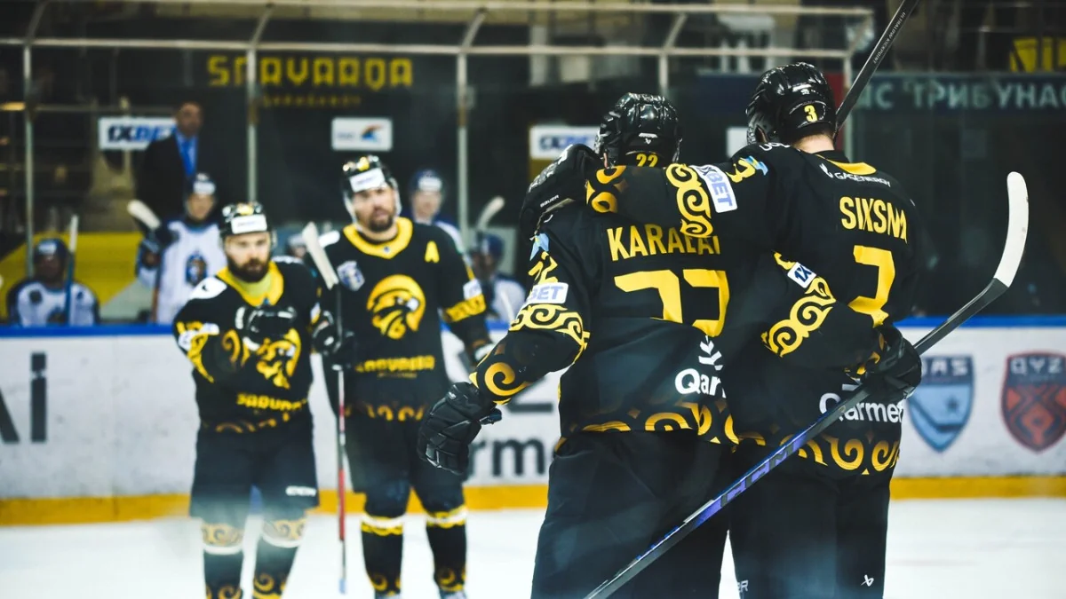Siksna palīdz Kazahstānas finālā sadragāt "Barys" dublierus, Golovkovam 5+20 Dānijas pusfinālā