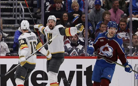 "Golden Knights" viesos sagādā "Avalanche" otro zaudējumu Stenlija kausā
