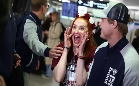Video: Latvijas fane pārsteidz Granlundu