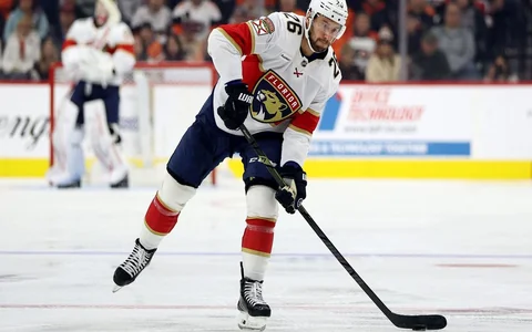 Balinskis rezultatīvs, Ābols un Girgensons izcīna uzvaras NHL