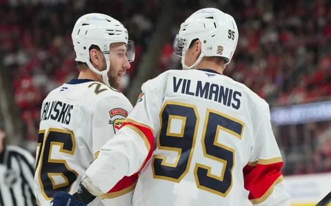 Balinskis jauno līgumu nosvin ar vārtiem, Vilmanim pirmais punkts NHL
