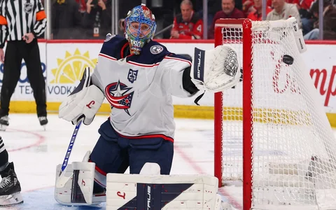 Olimpietis Merzļikins pirmo reizi šosezon NHL izcīna "sauso" uzvaru