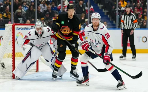 Bļugers ar lielu spēles laiku atgriežas laukumā un pārtrauc "Canucks" garo zaudējumu sēriju